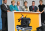 Bei Wahlkampf-Auftritt: Drohne stürzt unmittelbar vor Merkel ab | DEUTSCHE WIRTSCHAFTS NACHRICHTEN